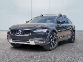 2019 Volvo V90 Cross Country T5