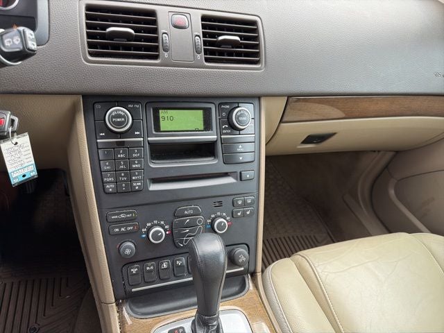 2011 Volvo XC90 3.2