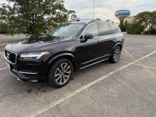 2017 Volvo XC90 Momentum