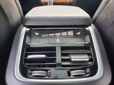 2023 Volvo XC90 Recharge Plug-In Hybrid T8 Plus Dark Theme 7 Passenger