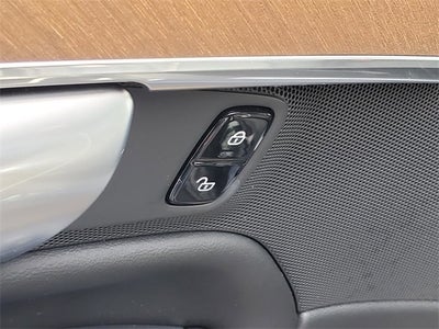 2024 Volvo XC90 Recharge Plug-In Hybrid T8 Plus 6 Passenger