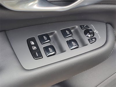 2024 Volvo XC90 Recharge Plug-In Hybrid T8 Plus 6 Passenger