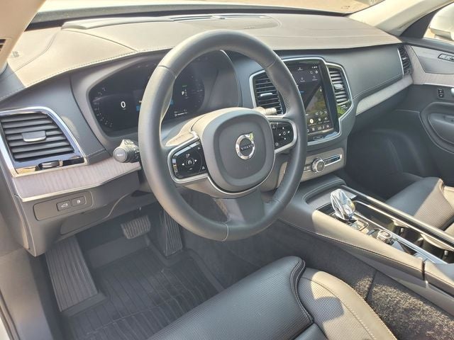 2024 Volvo XC90 Recharge Plug-In Hybrid Ultimate