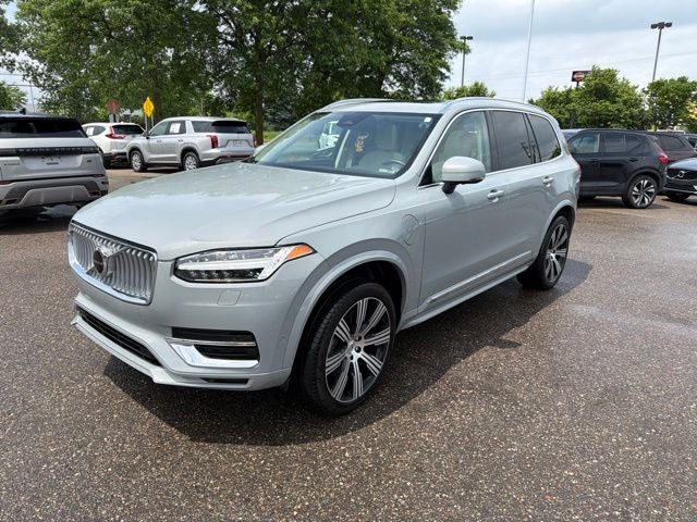 2025 Volvo XC90 Plug-In Hybrid T8 Plus 7 Passenger