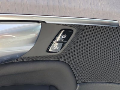 2026 Volvo XC90 Plug-In Hybrid T8 Ultra 7 Passenger