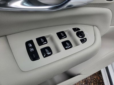 2026 Volvo XC90 Plug-In Hybrid T8 Ultra 7 Passenger