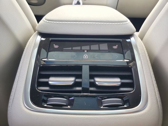 2026 Volvo XC90 Plug-In Hybrid T8 Ultra 7 Passenger