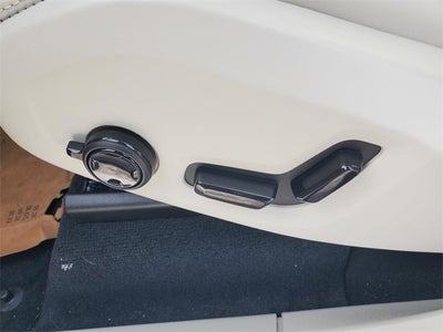 2026 Volvo XC90 Plug-In Hybrid T8 Ultra 7 Passenger