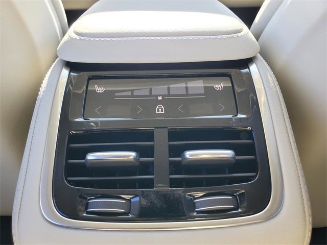 2026 Volvo XC90 Plug-In Hybrid T8 Ultra 7 Passenger
