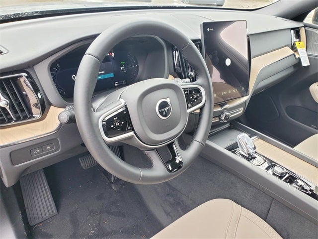 2026 Volvo XC60 Plug-In Hybrid T8 Plus