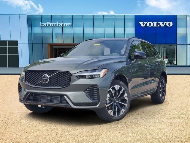 2026 Volvo XC60 T8 Plus Dark AWD's photo