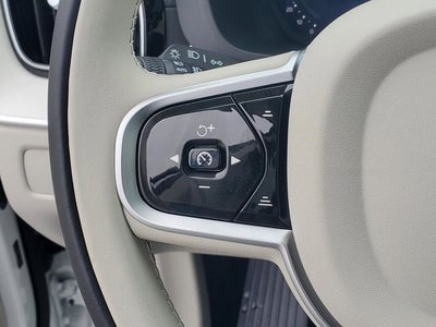 2026 Volvo XC60 Plug-In Hybrid T8 Ultra