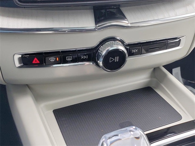 2026 Volvo XC60 Plug-In Hybrid T8 Ultra