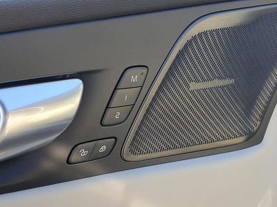 2026 Volvo XC60 Plug-In Hybrid T8 Ultra