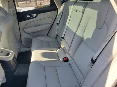 2026 Volvo XC60 Plug-In Hybrid T8 Ultra