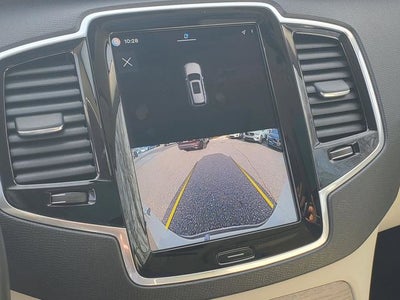 2023 Volvo XC90 B5 Plus