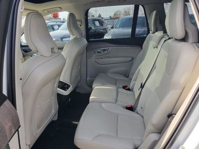 2023 Volvo XC90 B5 Plus