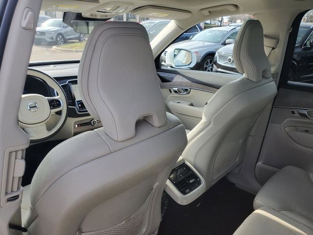 2023 Volvo XC90 B5 Plus