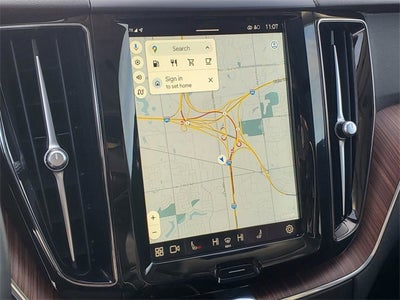 2024 Volvo XC60 B5 Plus Dark Theme