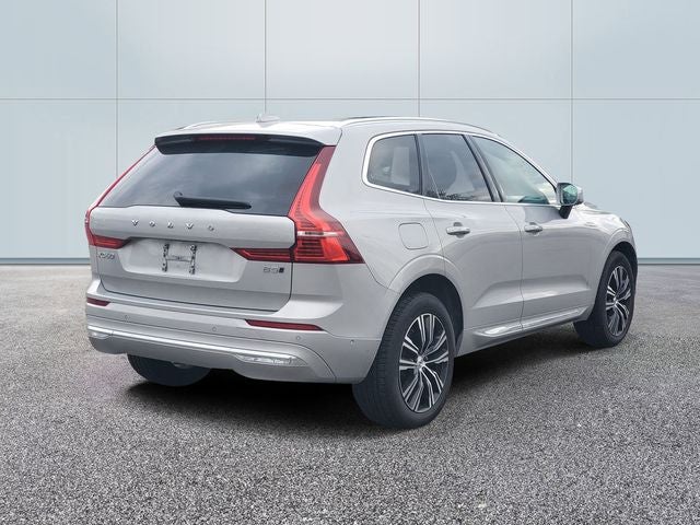 2022 Volvo XC60 B5 Inscription