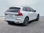 2023 Volvo XC60 B5 Ultimate Dark Theme