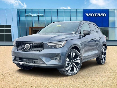 2026 Volvo XC40 B5 Plus