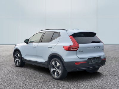 2026 Volvo XC40 B5 Plus