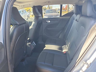 2026 Volvo XC40 B5 Plus