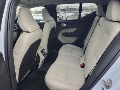 2026 Volvo XC40 B5 Plus