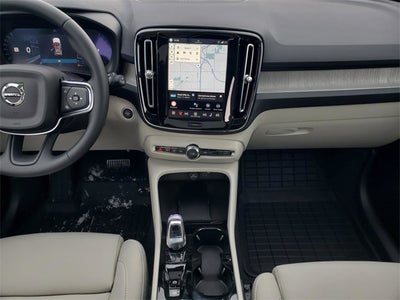 2026 Volvo XC40 B5 Plus