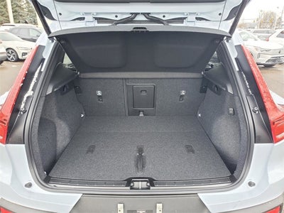 2026 Volvo XC40 B5 Plus