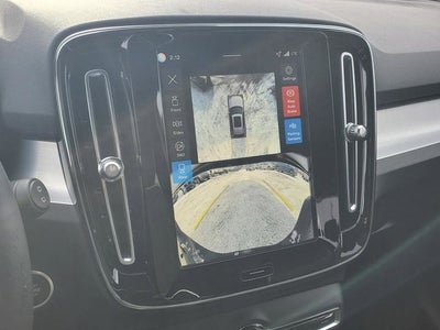 2026 Volvo XC40 B5 Ultra Black Edition