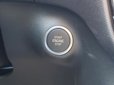 2026 Volvo XC40 B5 Ultra Black Edition