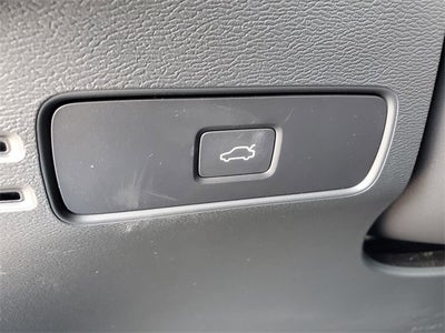 2025 Volvo XC40 B5 Core