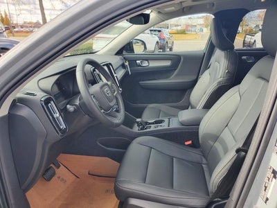 2026 Volvo XC40 B5 Core