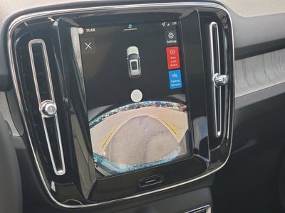 2026 Volvo XC40 B5 Core