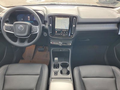 2026 Volvo XC40 B5 Core
