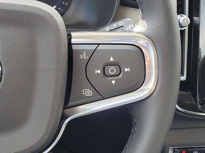 2026 Volvo XC40 B5 Core