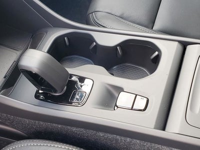 2026 Volvo XC40 B5 Core