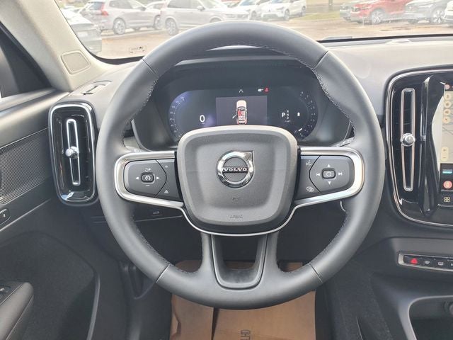 2026 Volvo XC40 B5 Core