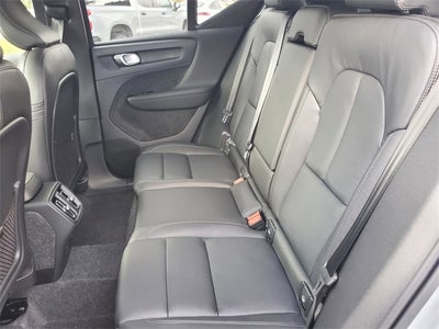 2026 Volvo XC40 B5 Core