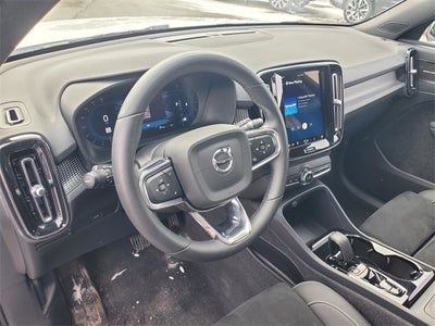 2024 Volvo XC40 Ultimate