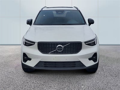2024 Volvo XC40 Ultimate