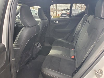 2024 Volvo XC40 Ultimate