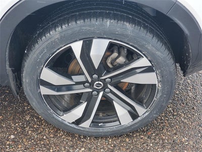 2024 Volvo XC40 Ultimate