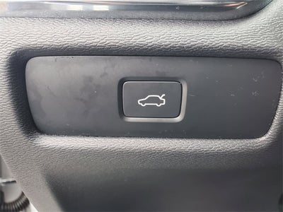 2025 Volvo V60 Cross Country B5 Plus