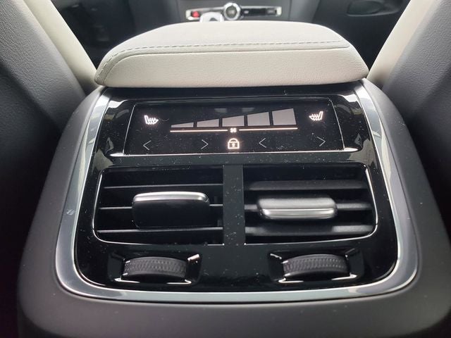 2026 Volvo V60 Cross Country B5 Ultra