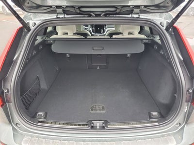 2026 Volvo V60 Cross Country B5 Ultra