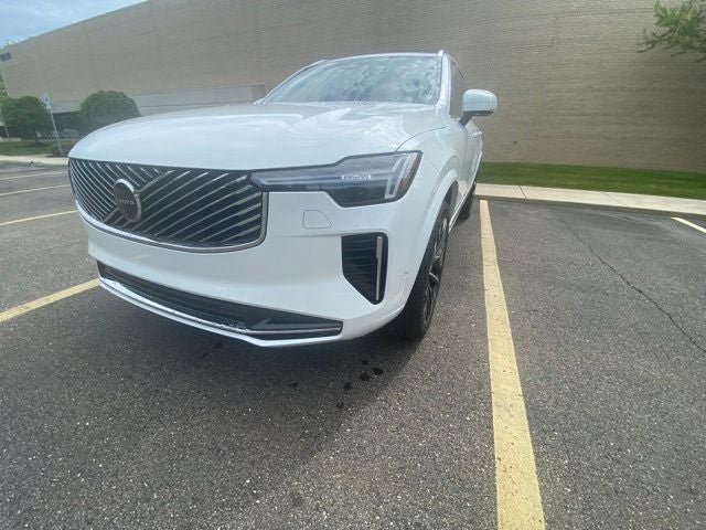 2025 Volvo XC90 B5 Ultra 7-Seater 2025.5