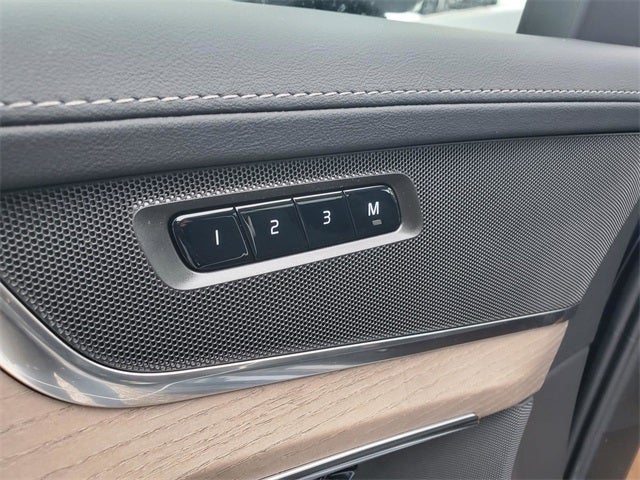 2026 Volvo XC90 B5 Core